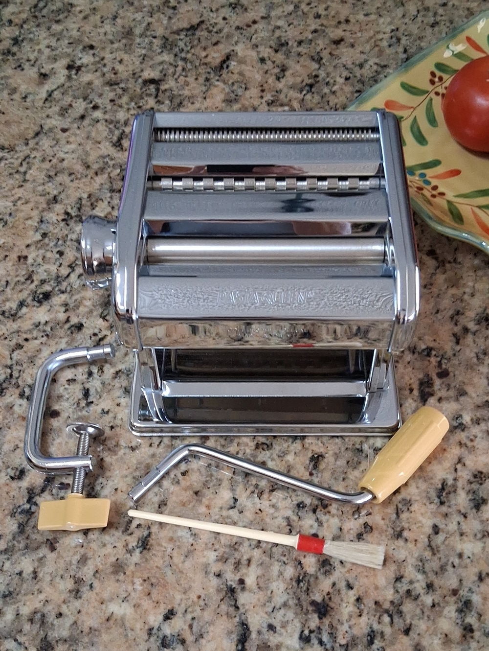 Himark Kitchen Gourmet Pasta Queen Noodle Making Machine. Crome Plated Steel.